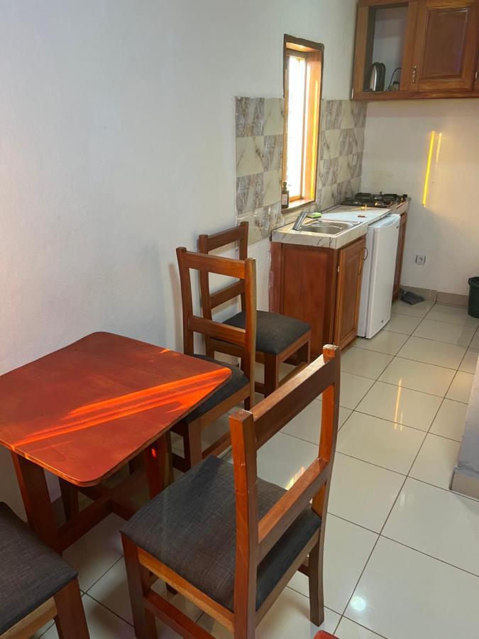Les Logis De Nouvelle Route Bastos Apartment Yaounde Bagian luar foto