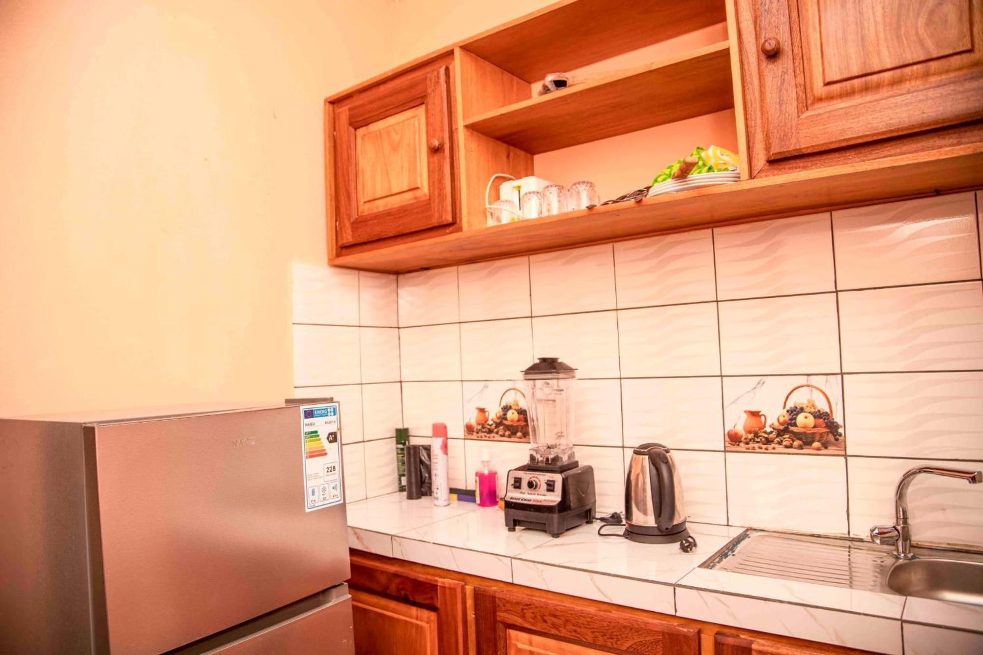 Les Logis De Nouvelle Route Bastos Apartment Yaounde Bagian luar foto